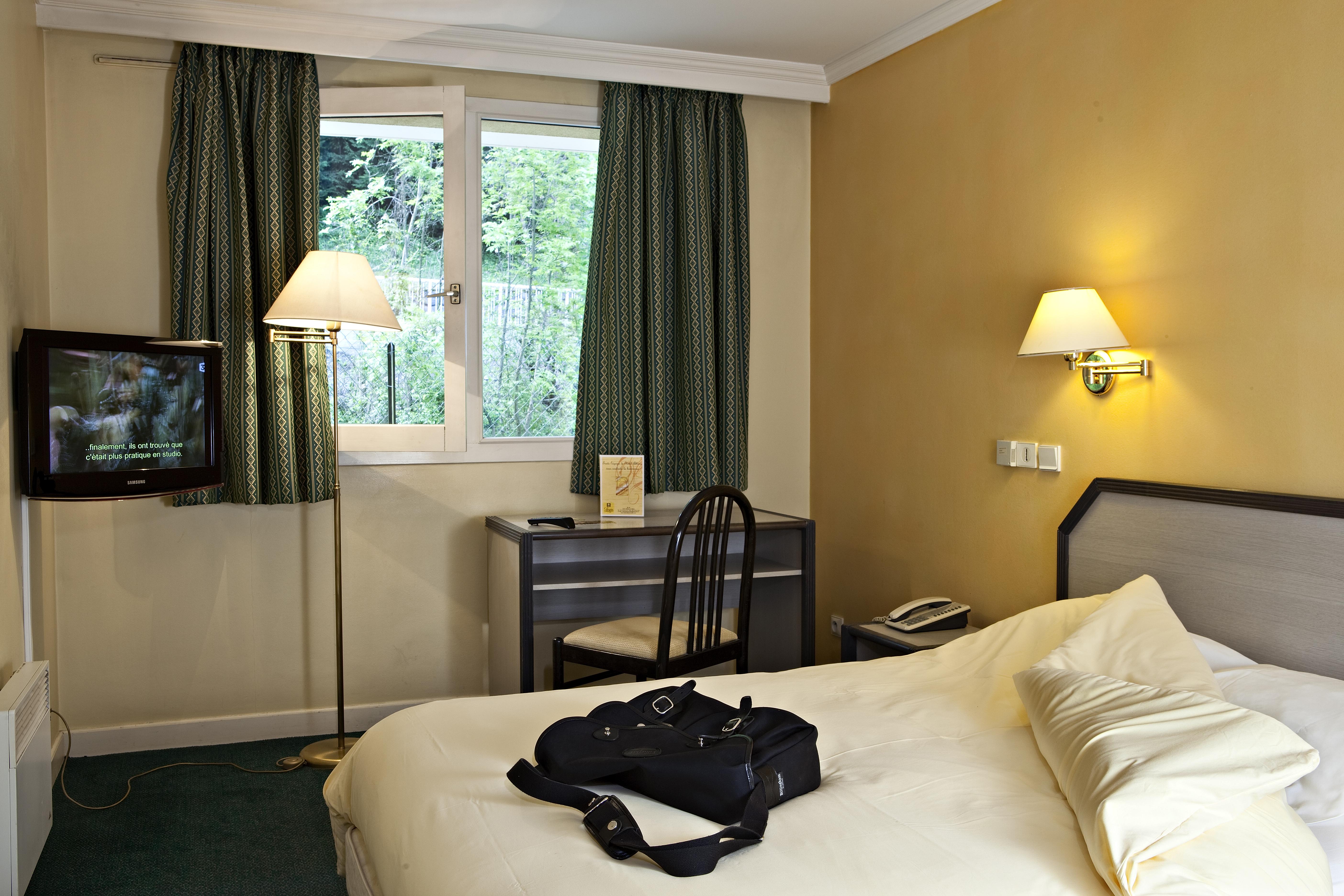 Hotel Athena Brides-les-Bains Exterior foto